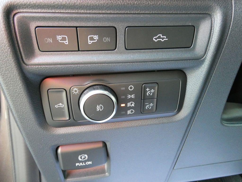 2022 Ford F-150 Tremor 4WD SuperCrew 5.5' Box