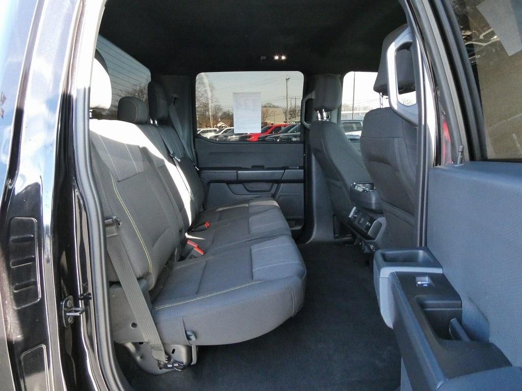 2025 Ford F-150 STX 4WD SuperCrew 5.5' Box