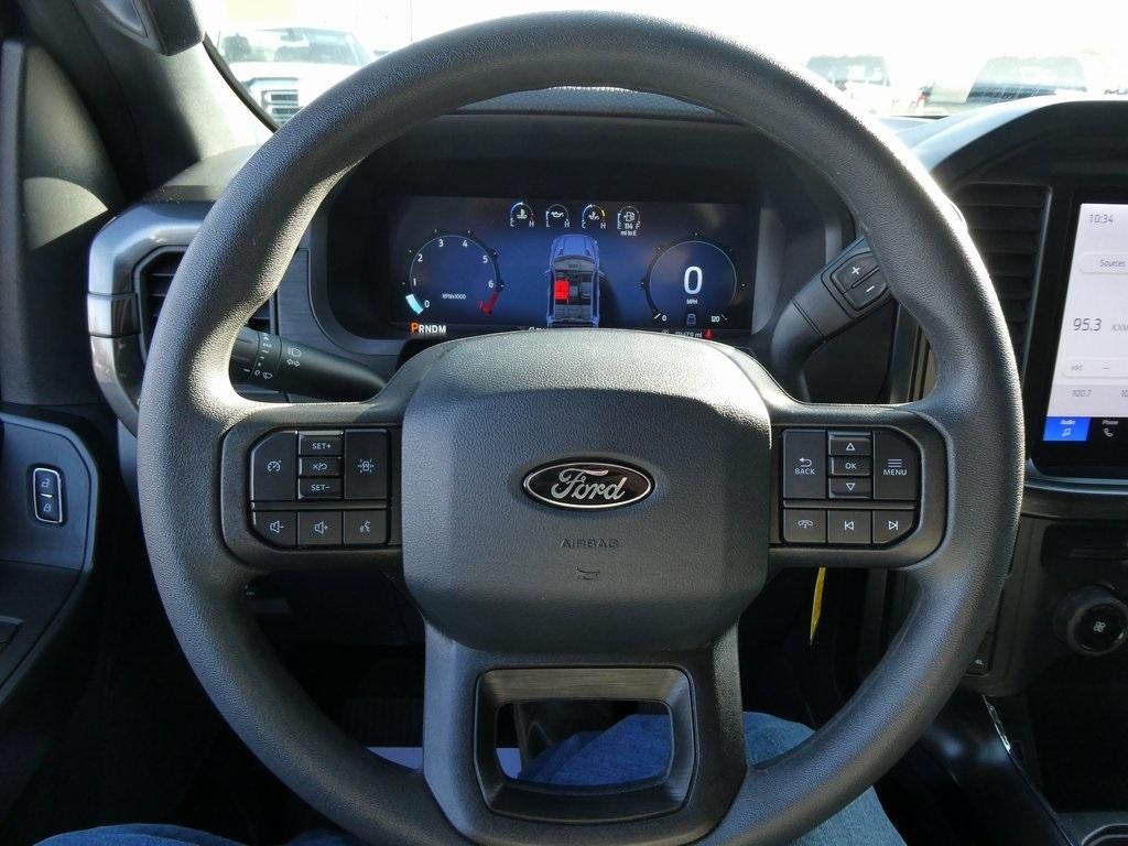 2025 Ford F-150 STX 4WD SuperCrew 5.5' Box