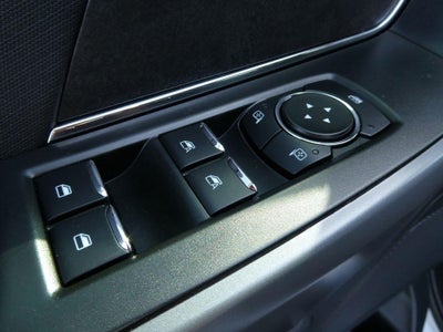 2025 Ford F-150 XLT 4WD SuperCrew 5.5' Box