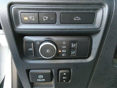 2022 Ford F-150 LARIAT 4WD SuperCrew 5.5' Box