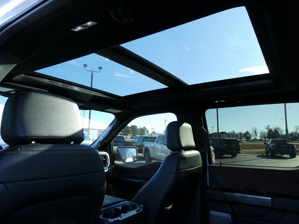 2021 Ford F-150 LARIAT 4WD SuperCrew 5.5' Box