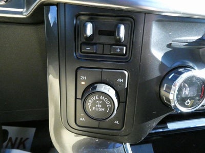 2021 Ford F-150 LARIAT 4WD SuperCrew 5.5' Box