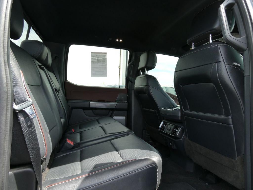 2022 Ford F-150 LARIAT 4WD SuperCrew 5.5' Box