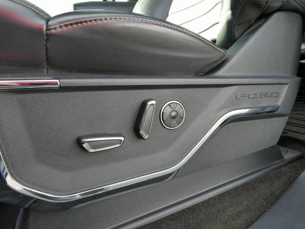 2022 Ford F-150 Platinum 4WD SuperCrew 5.5' Box