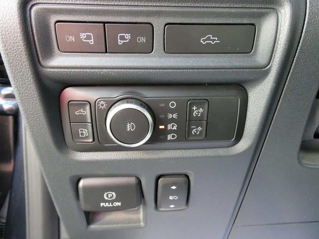 2022 Ford F-150 Platinum 4WD SuperCrew 5.5' Box