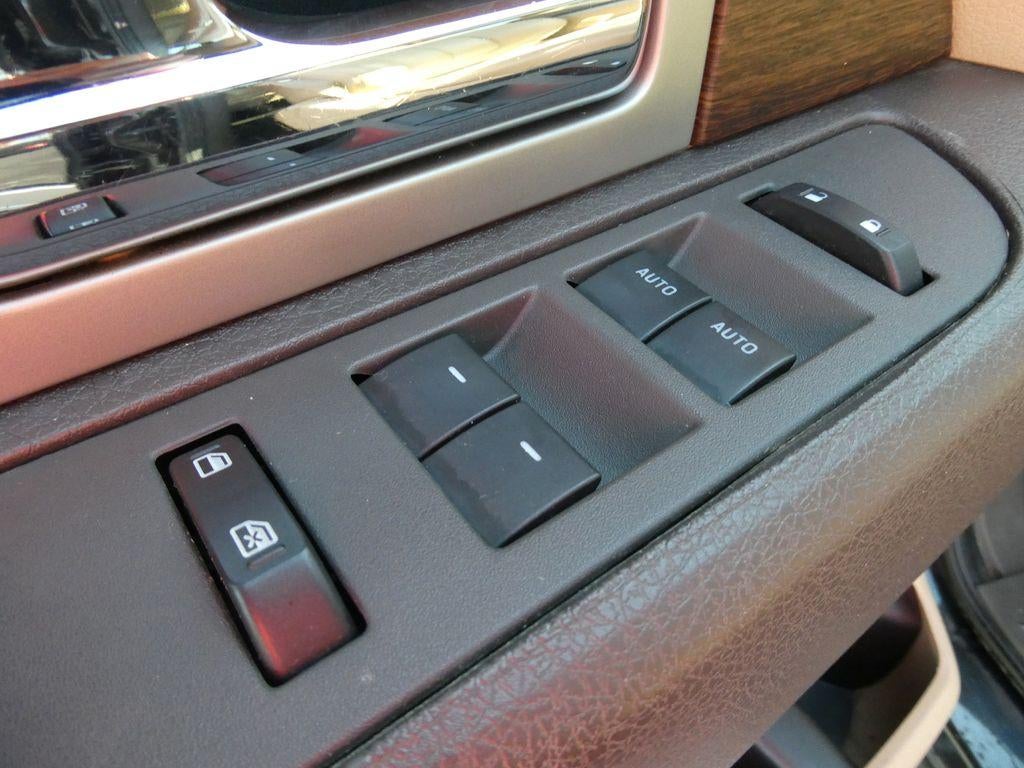 2014 Ford F-150 4WD SuperCrew 5-1/2 Ft Box Lariat
