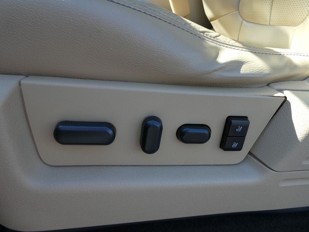 2014 Ford F-150 4WD SuperCrew 5-1/2 Ft Box Lariat