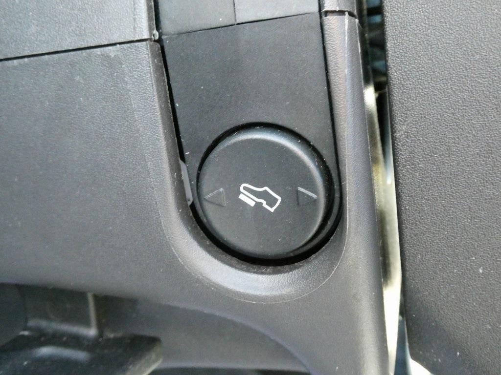 2013 Ford F-150 4WD SuperCrew 5-1/2 Ft Box XLT