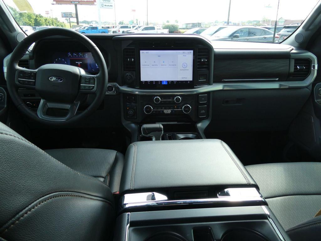 2025 Ford F-150 LARIAT 4WD SuperCrew 5.5' Box