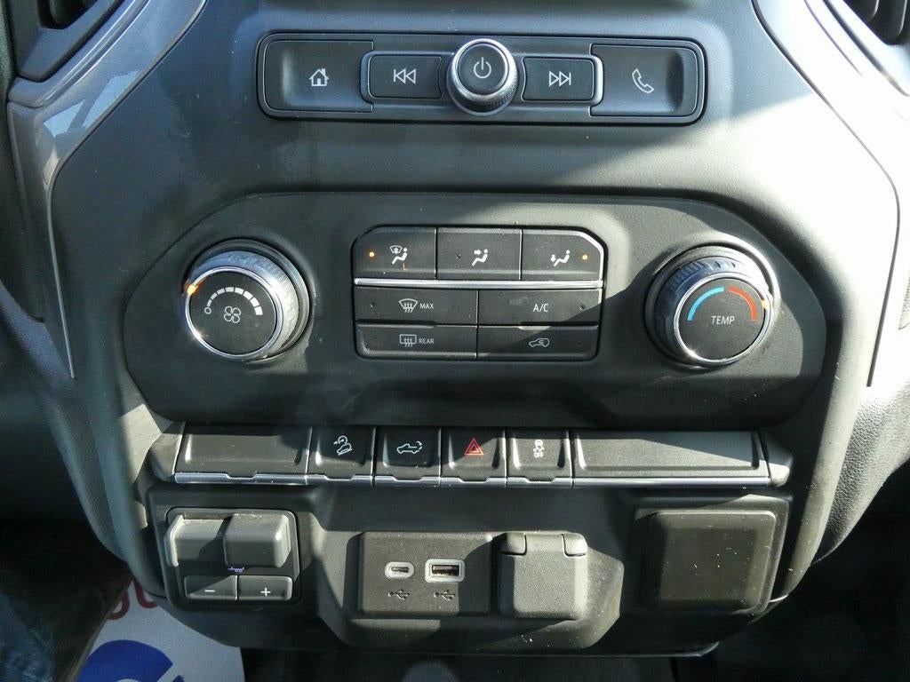 2021 Chevrolet Silverado 1500 Crew Cab Short Box 4-Wheel Drive Custom Trail Boss