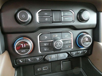 2021 Chevrolet Suburban 4WD High Country