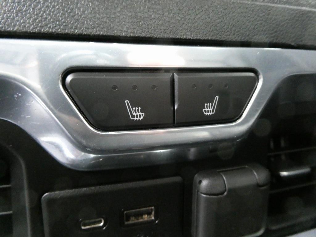 2020 GMC Sierra 3500HD Crew Cab Long Box 4-Wheel Drive Denali