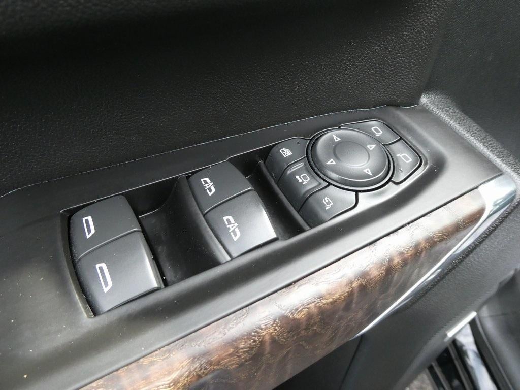 2020 GMC Sierra 3500HD Crew Cab Long Box 4-Wheel Drive Denali