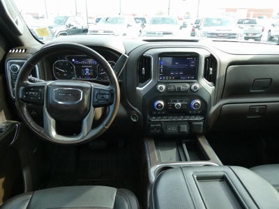 2022 GMC Sierra 3500HD Crew Cab Long Box 4-Wheel Drive Denali