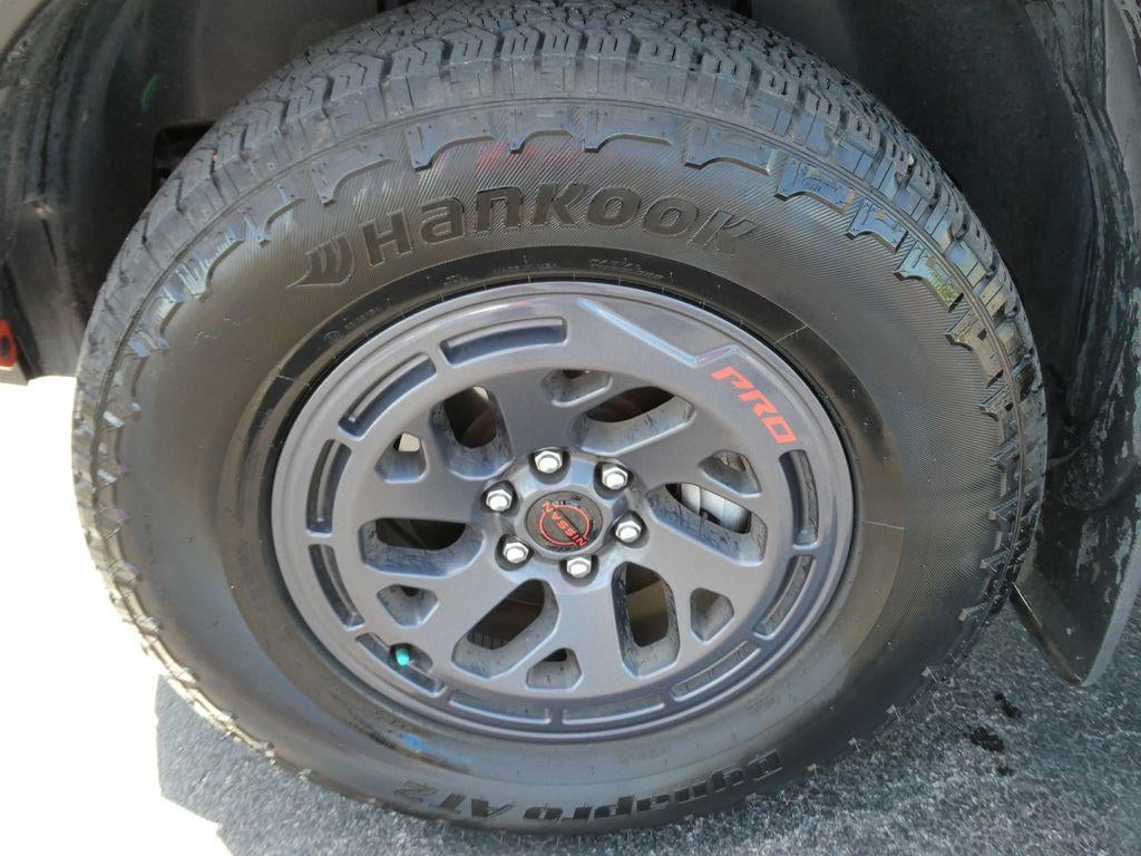 2025 Nissan Frontier Crew Cab 4x4 PRO-4X