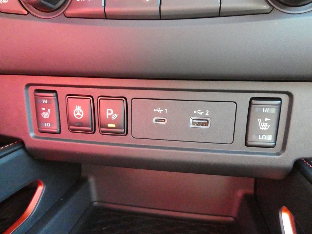 2025 Nissan Frontier Crew Cab 4x4 PRO-4X