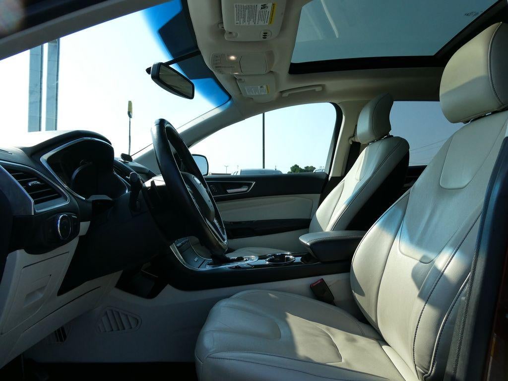 2015 Ford Edge 4dr Titanium AWD