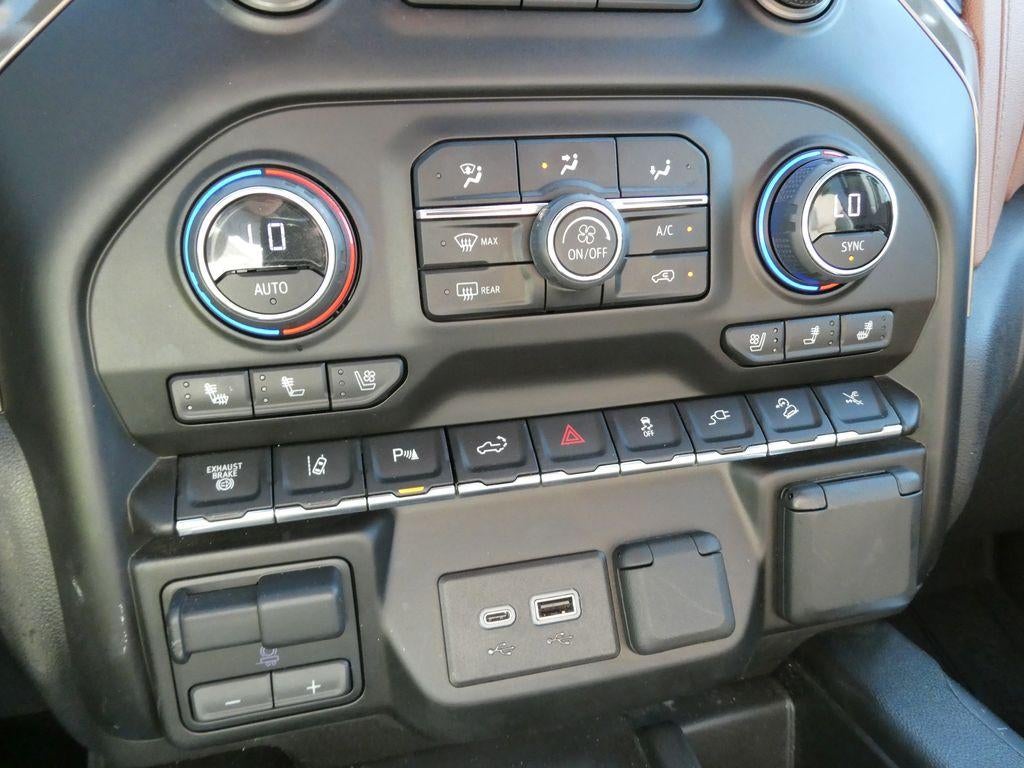 2023 Chevrolet Silverado 2500 HD Crew Cab Standard Box 4-Wheel Drive High Country