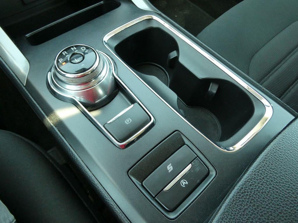 2020 Ford Fusion SE FWD