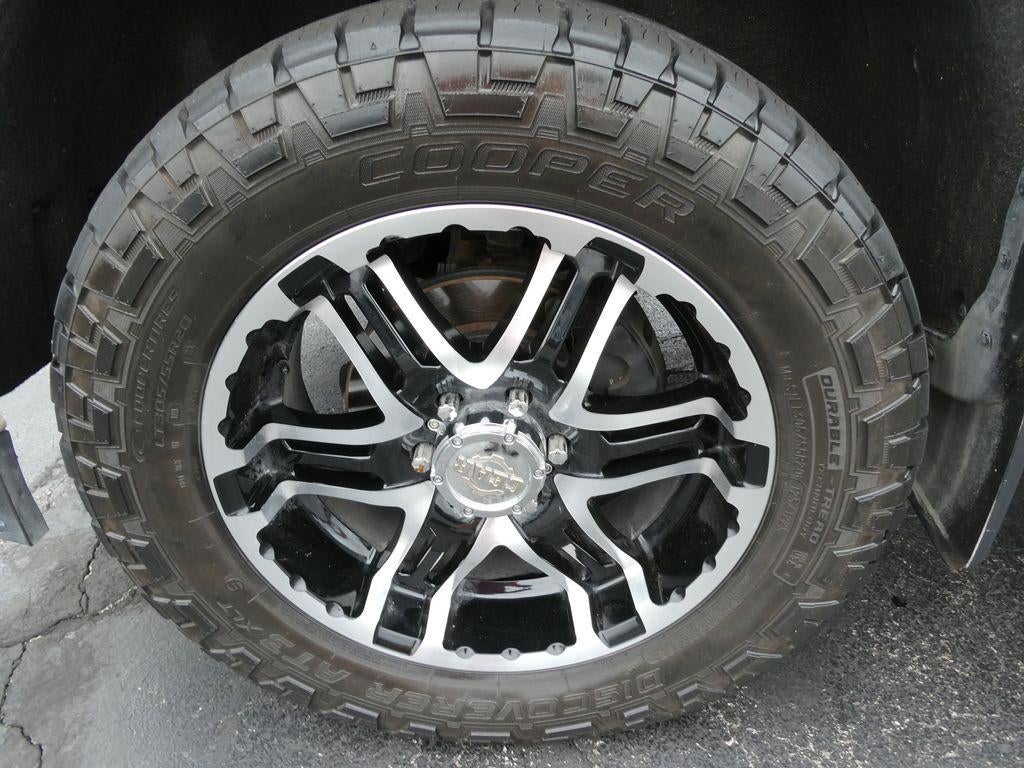 2015 Chevrolet Silverado 1500 Crew Cab Standard Box 4-Wheel Drive High Country