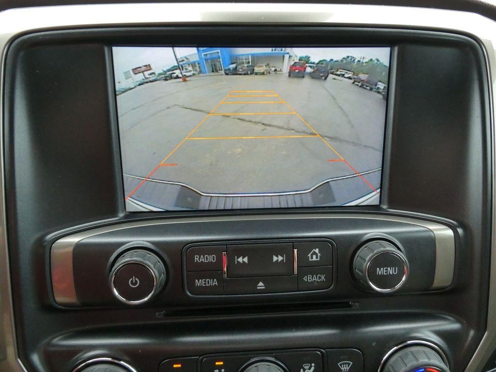 2015 Chevrolet Silverado 1500 Crew Cab Standard Box 4-Wheel Drive High Country