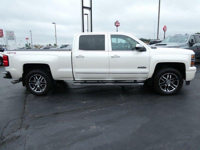 2015 Chevrolet Silverado 1500 Crew Cab Standard Box 4-Wheel Drive High Country