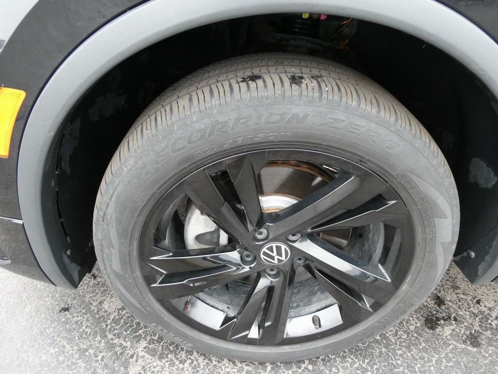 2024 Volkswagen Tiguan 2.0T SE R-Line Black 4MOTION