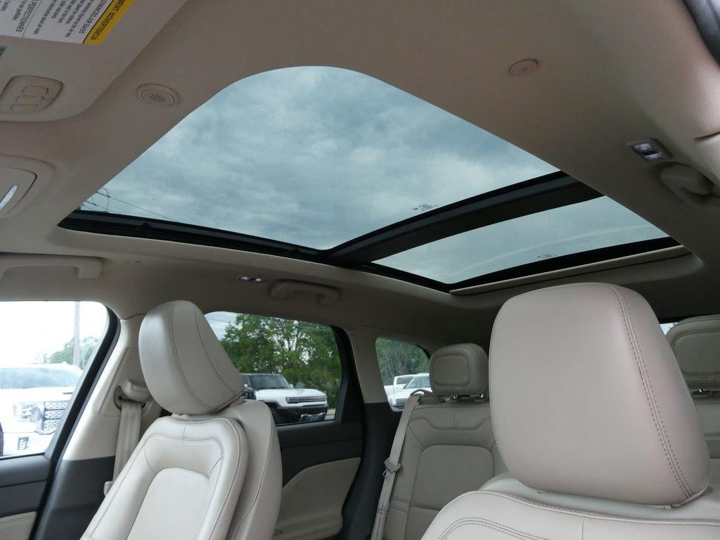 2022 Lincoln Corsair Reserve FWD