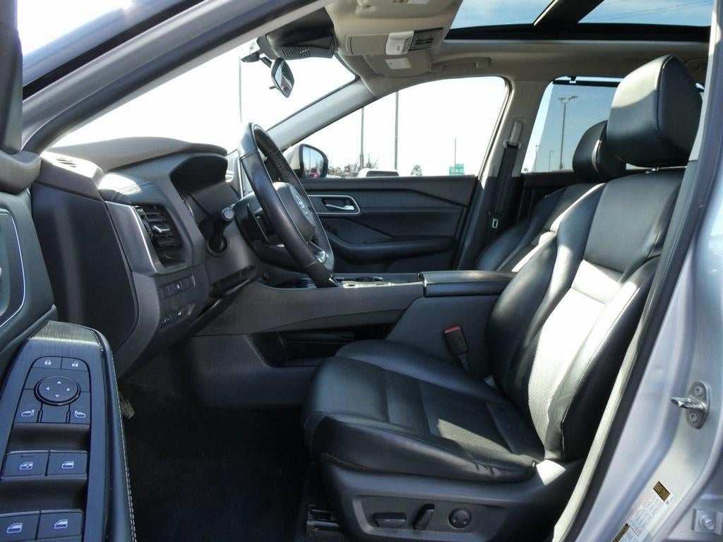 2021 Nissan Rogue FWD SV