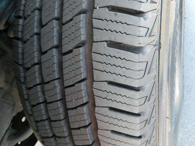 2018 Toyota Tundra 4WD 4WD Limited CrewMax 5.5' Bed 5.7L FFV (SE)