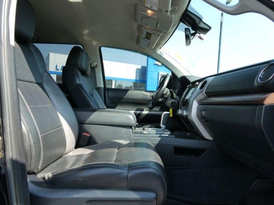 2018 Toyota Tundra 4WD 4WD Limited CrewMax 5.5' Bed 5.7L FFV (SE)