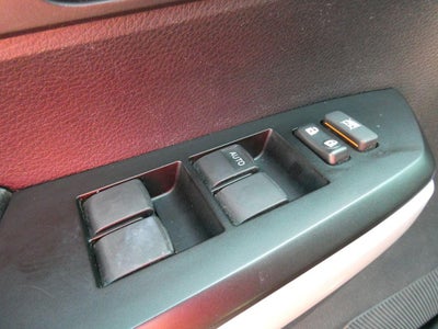 2018 Toyota Tundra 4WD 4WD Limited CrewMax 5.5' Bed 5.7L FFV (SE)