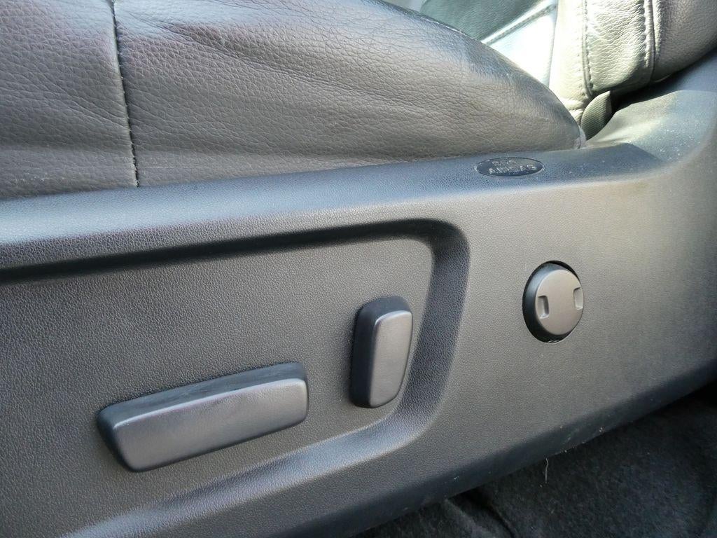 2018 Toyota Tundra 4WD 4WD Limited CrewMax 5.5' Bed 5.7L FFV (SE)