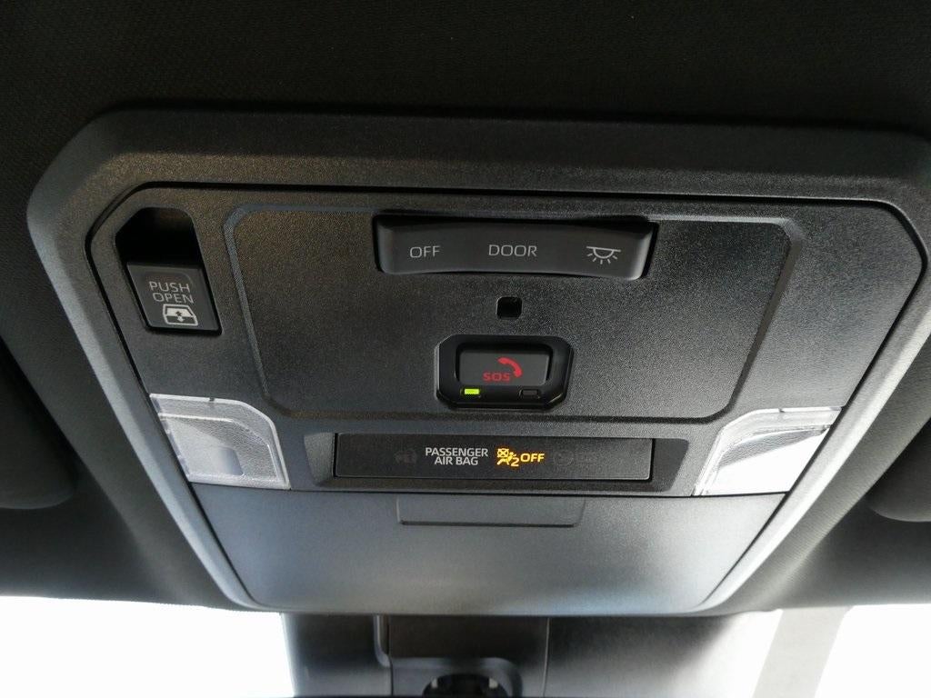 2025 Toyota Tundra 4WD 4WD Limited Hybrid CrewMax 5.5' Bed (Natl)