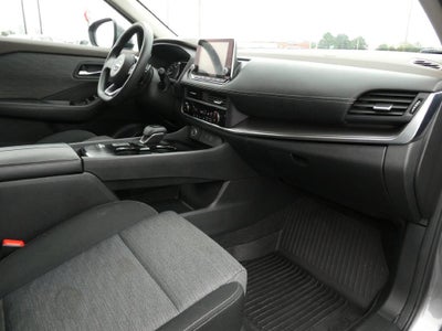2023 Nissan Rogue FWD SV
