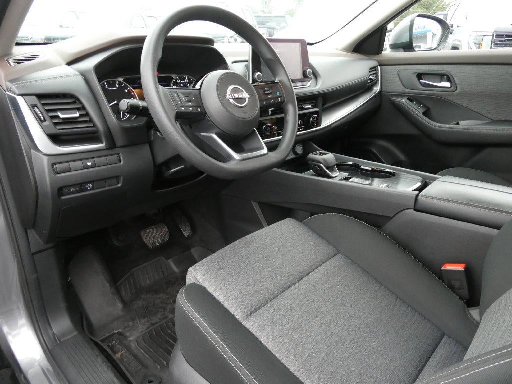 2023 Nissan Rogue FWD SV