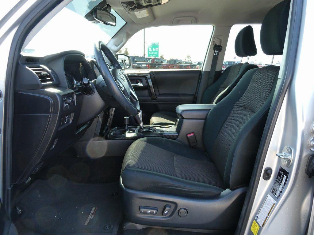 2023 Toyota 4Runner TRD Off Road 4WD (Natl)