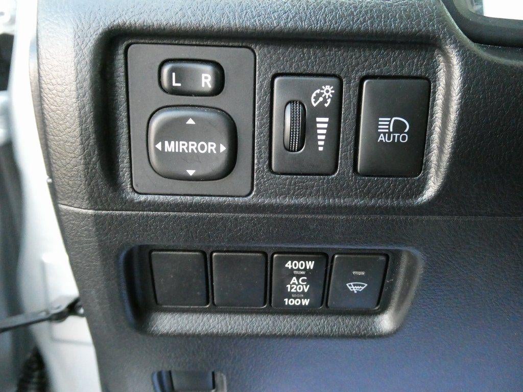 2023 Toyota 4Runner TRD Off Road 4WD (Natl)