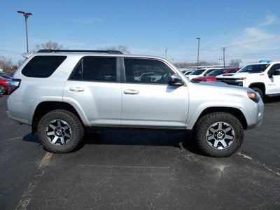 2023 Toyota 4Runner TRD Off Road 4WD (Natl)