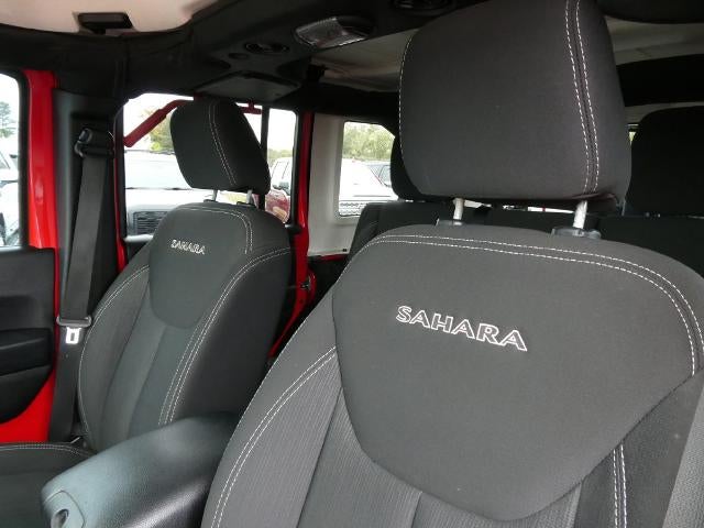 2016 Jeep Wrangler Unlimited 4WD 4dr Sahara