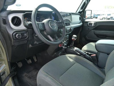 2025 Jeep Wrangler 4-Door Willys 4x4