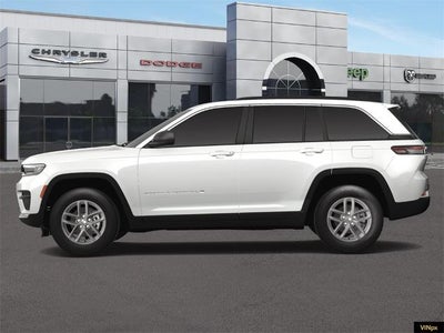 2025 Jeep Grand Cherokee GRAND CHEROKEE LAREDO X 4X4