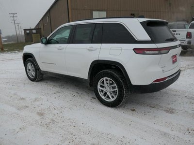 2025 Jeep Grand Cherokee GRAND CHEROKEE LAREDO X 4X4