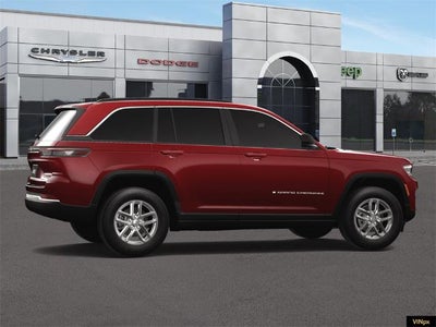 2025 Jeep Grand Cherokee GRAND CHEROKEE LAREDO X 4X4