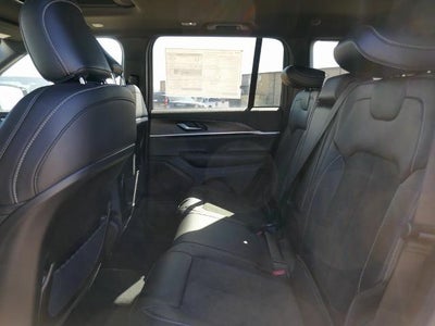 2026 Jeep Grand Cherokee GRAND CHEROKEE LAREDO ALTITUDE 4X4