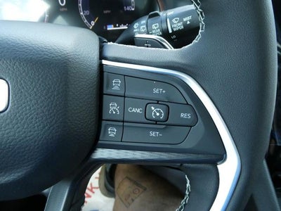 2026 Jeep Grand Cherokee GRAND CHEROKEE L LAREDO X 4X4