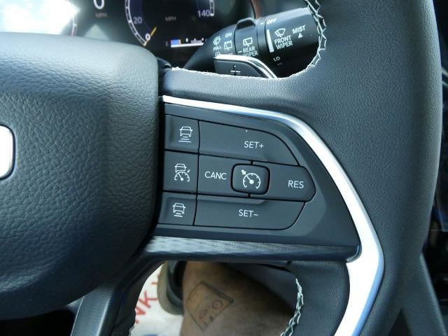 2026 Jeep Grand Cherokee GRAND CHEROKEE L LAREDO X 4X4