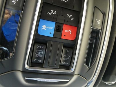 2026 Jeep Grand Cherokee GRAND CHEROKEE L LAREDO ALTITUDE 4X4