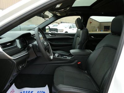 2026 Jeep Grand Cherokee GRAND CHEROKEE L LAREDO ALTITUDE 4X4